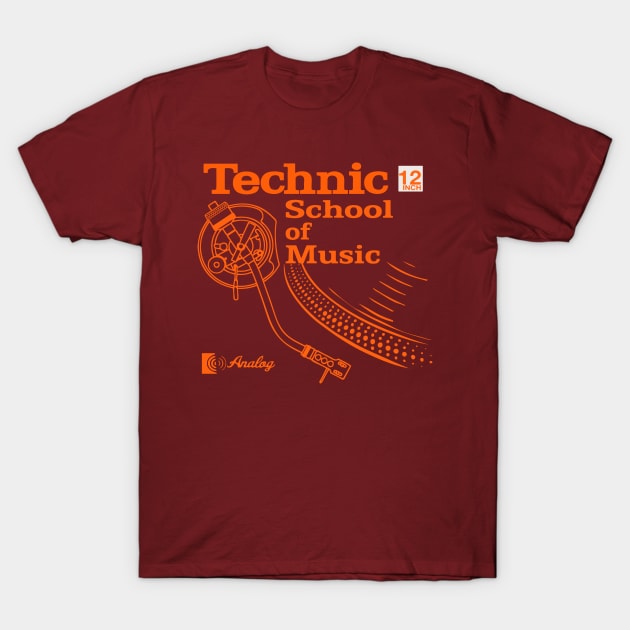 deejay technic T-Shirt by retroracing